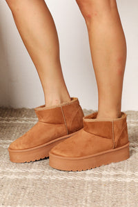 Aria Camel Mini Boots