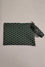 Olea Wristlet