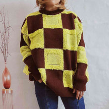 Pia Checkered Round Neck Long Sleeve Sweater