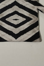 Olea Wristlet