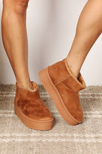 Aria Camel Mini Boots