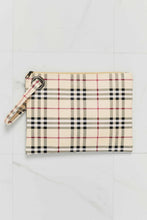 Olea Wristlet