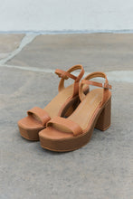 Feel IT Platform Sandals