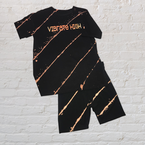 Vibrate High Tee and Biker Short Set - Black Petunia Ct